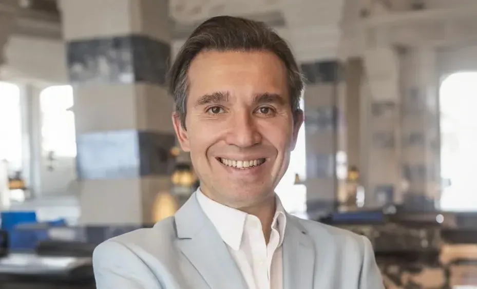 Advisor